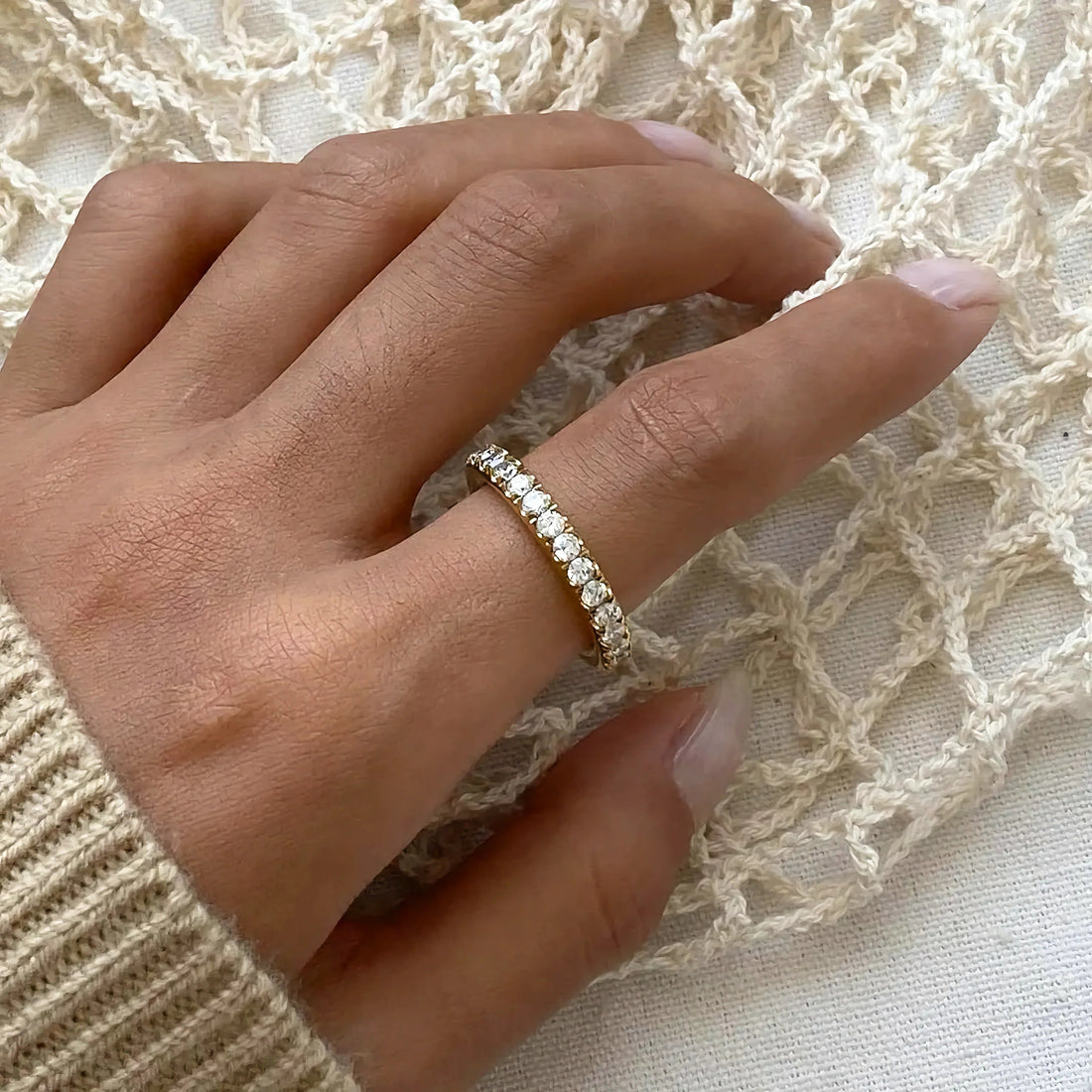 Zuheros Anillo de Circonitas