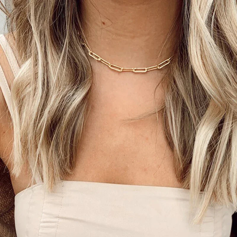 Olvera Collar Esencial