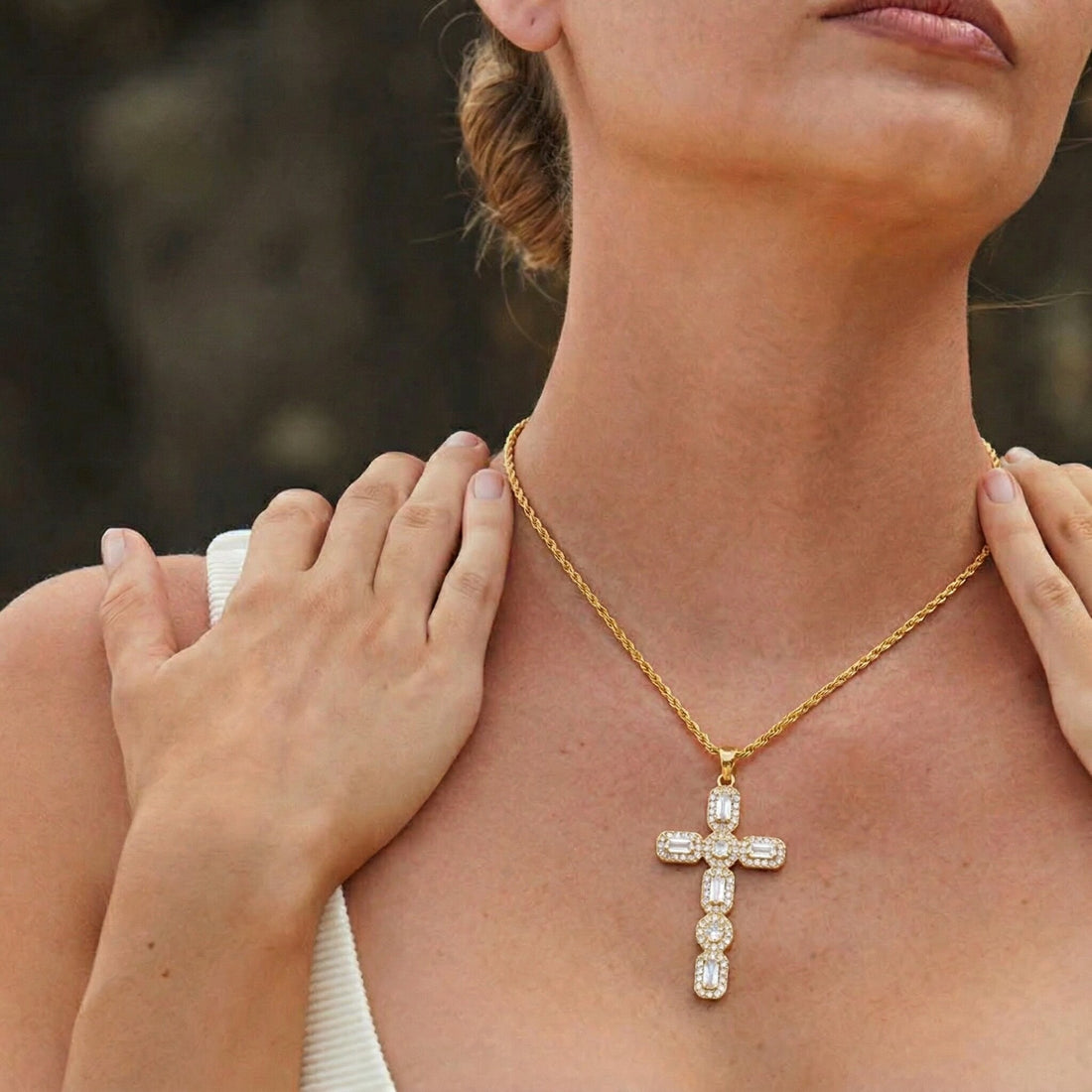 Motril Collar Cruz