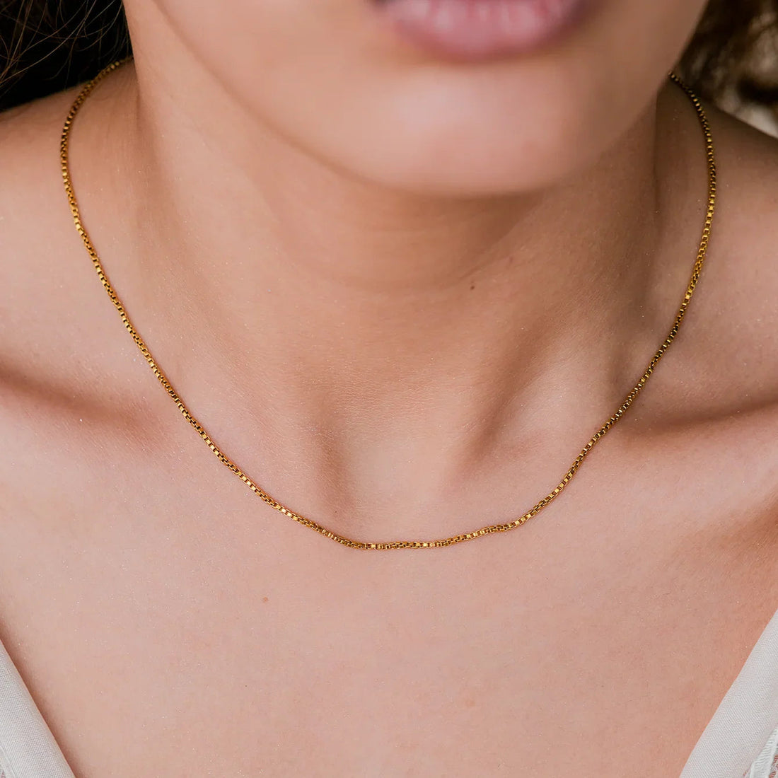 Anguiano Collar Esencial