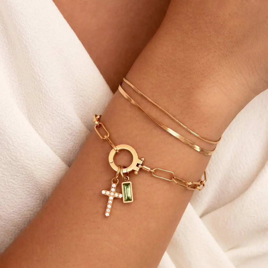 Sevilla Pulsera Cruz