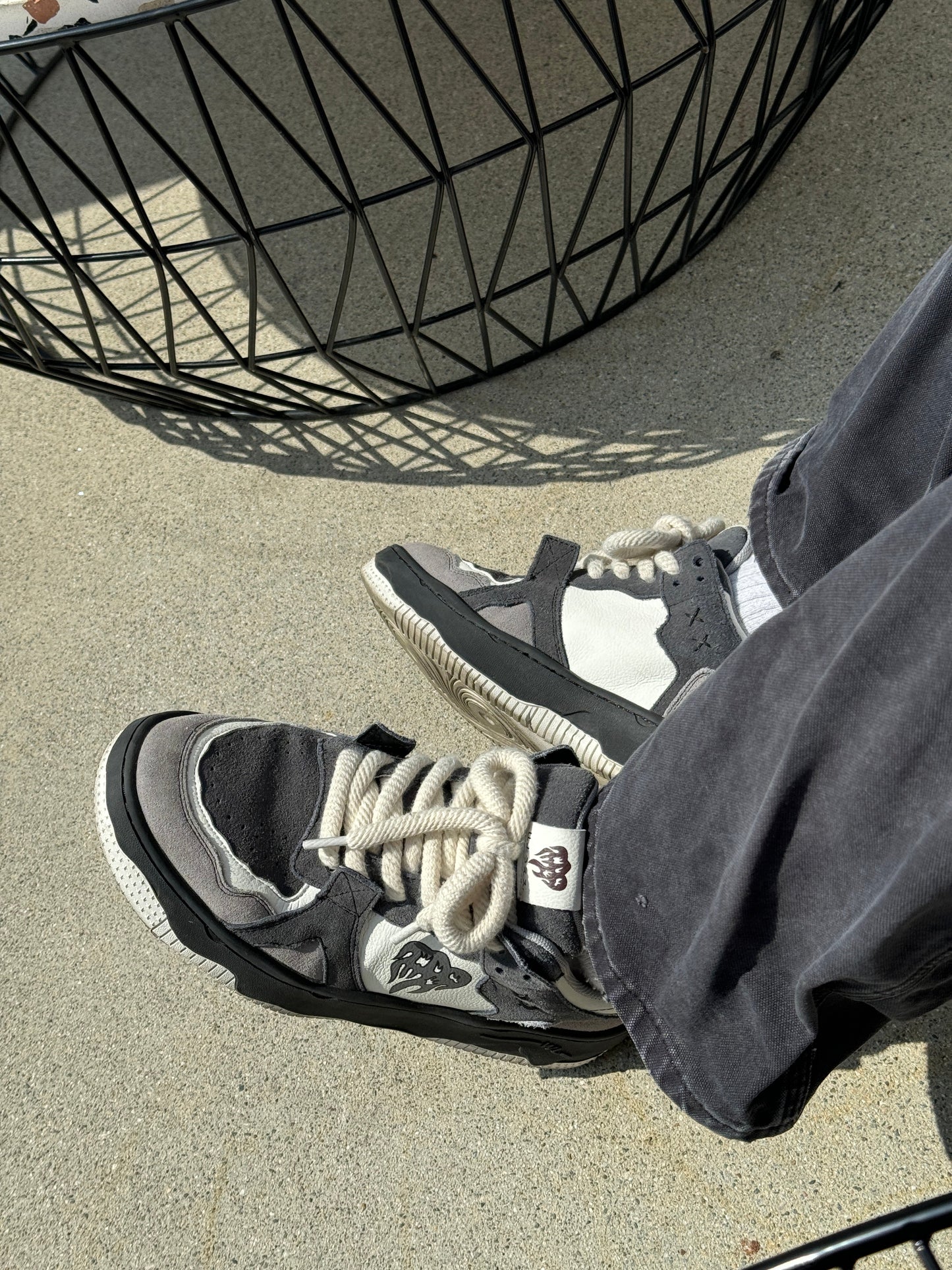FaceronStudio - Sneakers Retro Heart