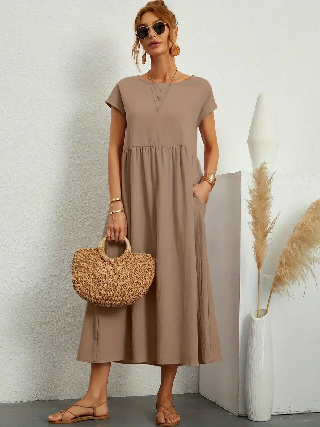 SEGOVIA | Vestido fluido con elegancia temporal