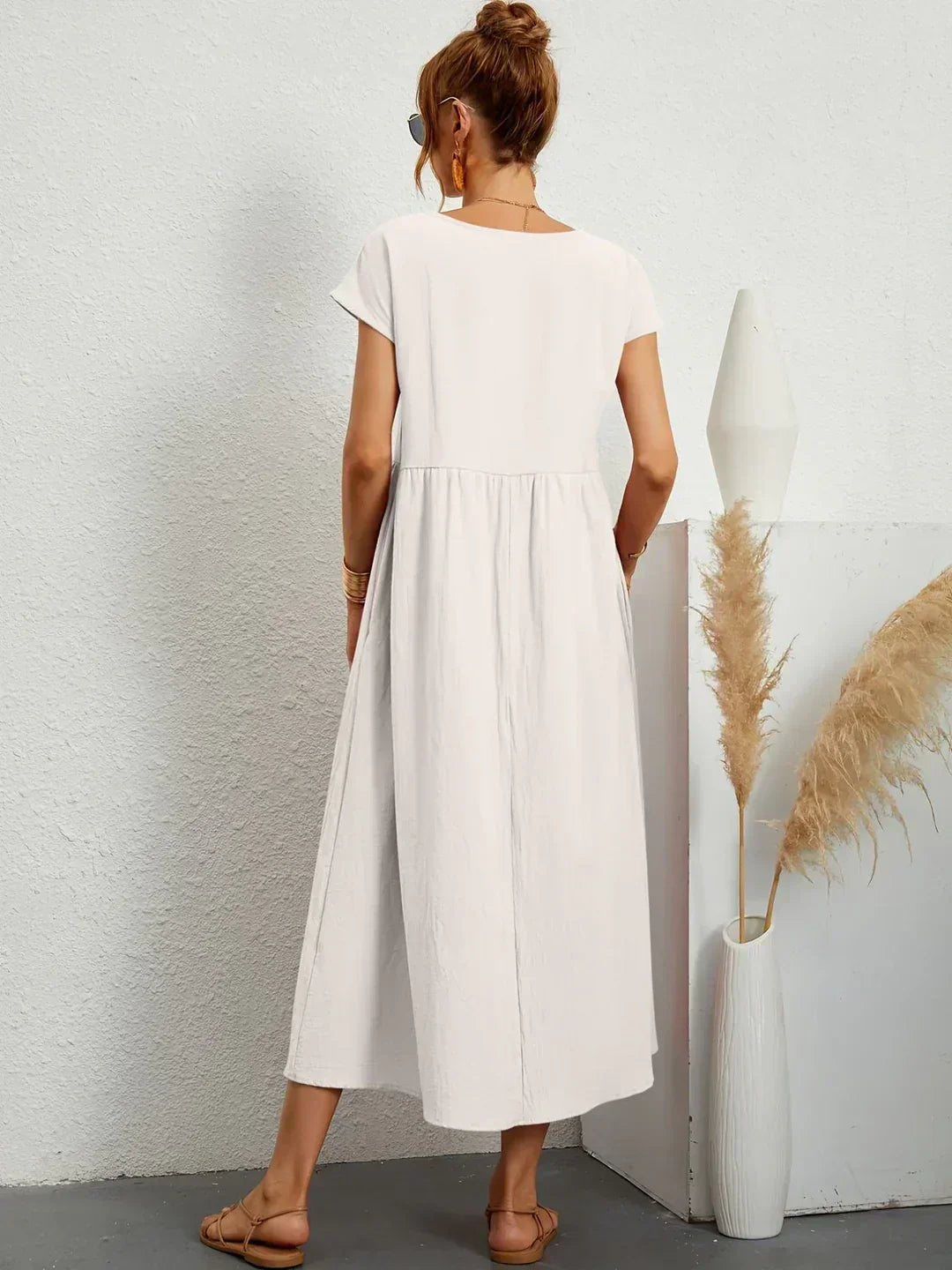 SEGOVIA | Vestido fluido con elegancia temporal