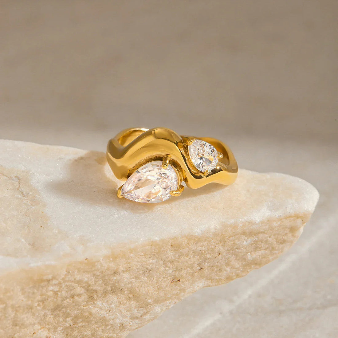 Nerja Anillo Lágrima