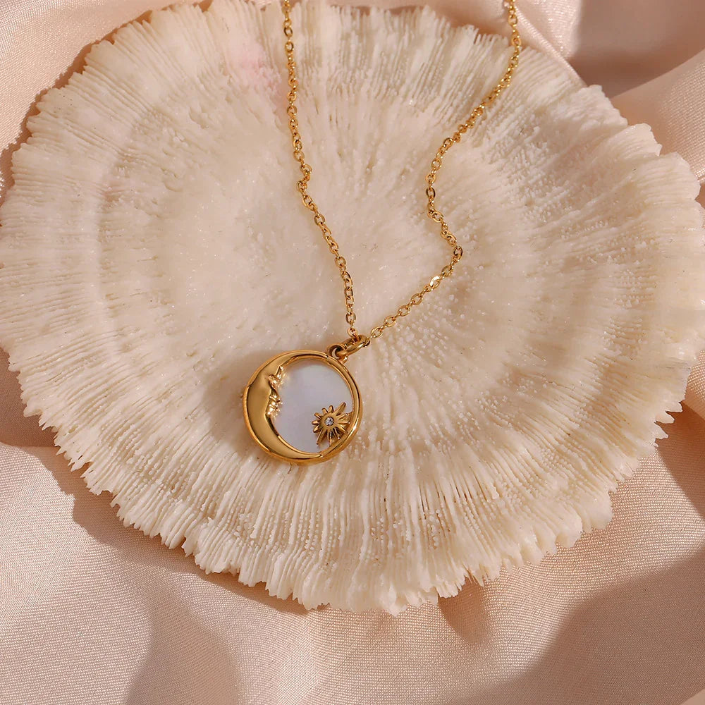 Comares Collar de Perlas