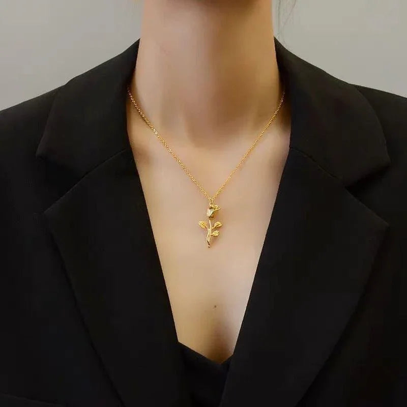 Altea Collar Esencial