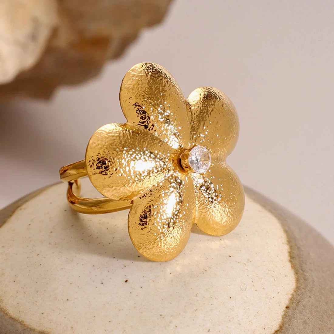 Ojén Anillo Pétalo
