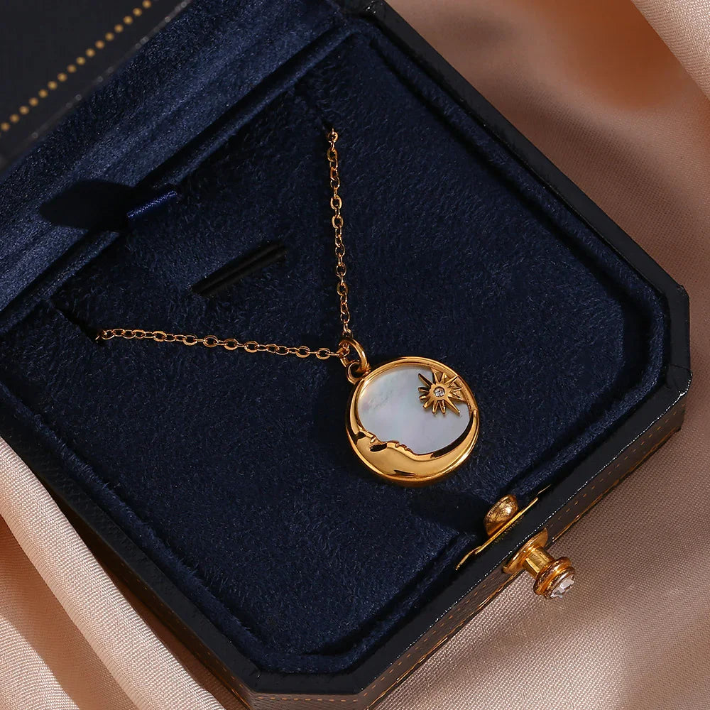 Comares Collar de Perlas