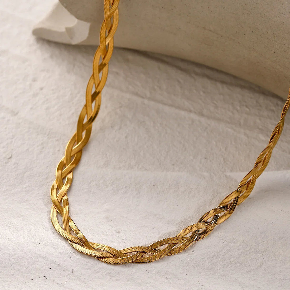 Iznájar Collar Esencial