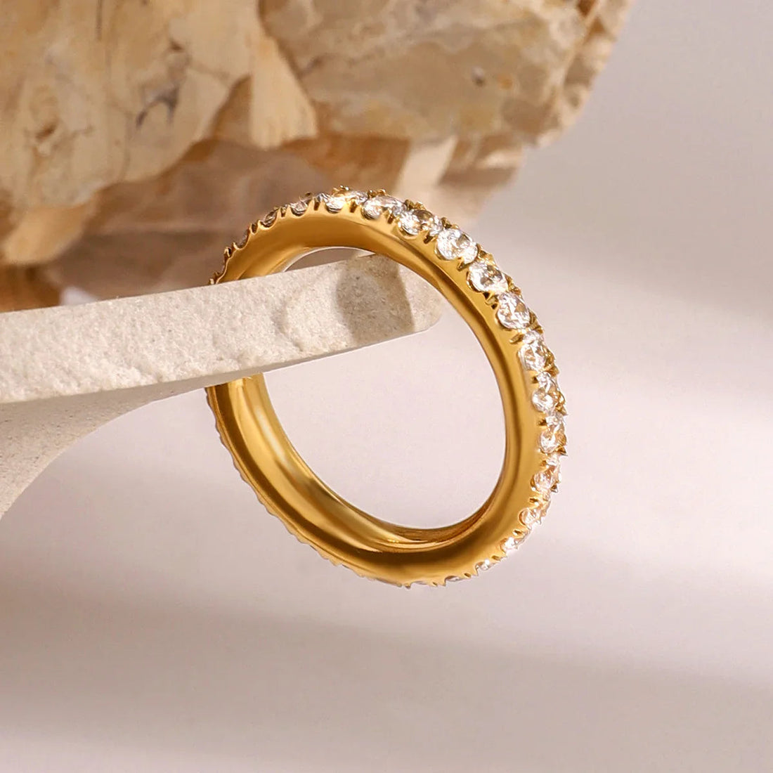 Zuheros Anillo de Circonitas