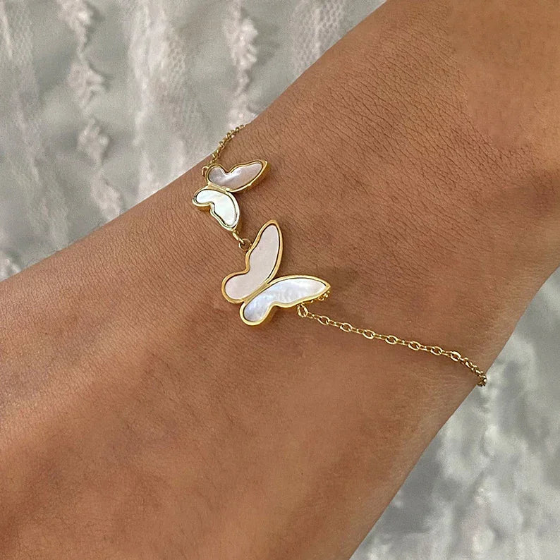 León Pulsera de Perlas
