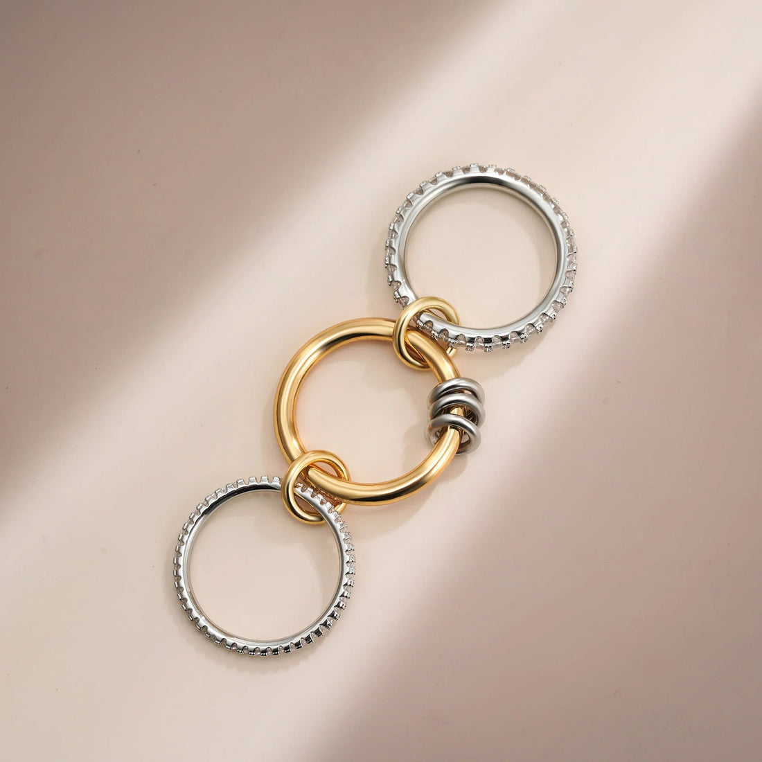 Bolonia Anillo Apilable