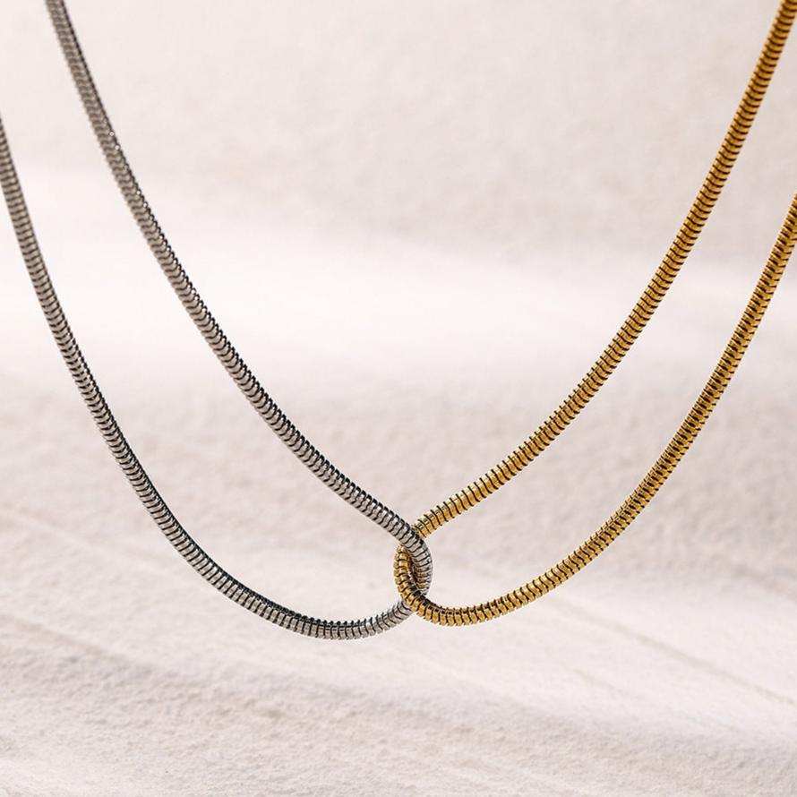 Estepona Collar Esencial