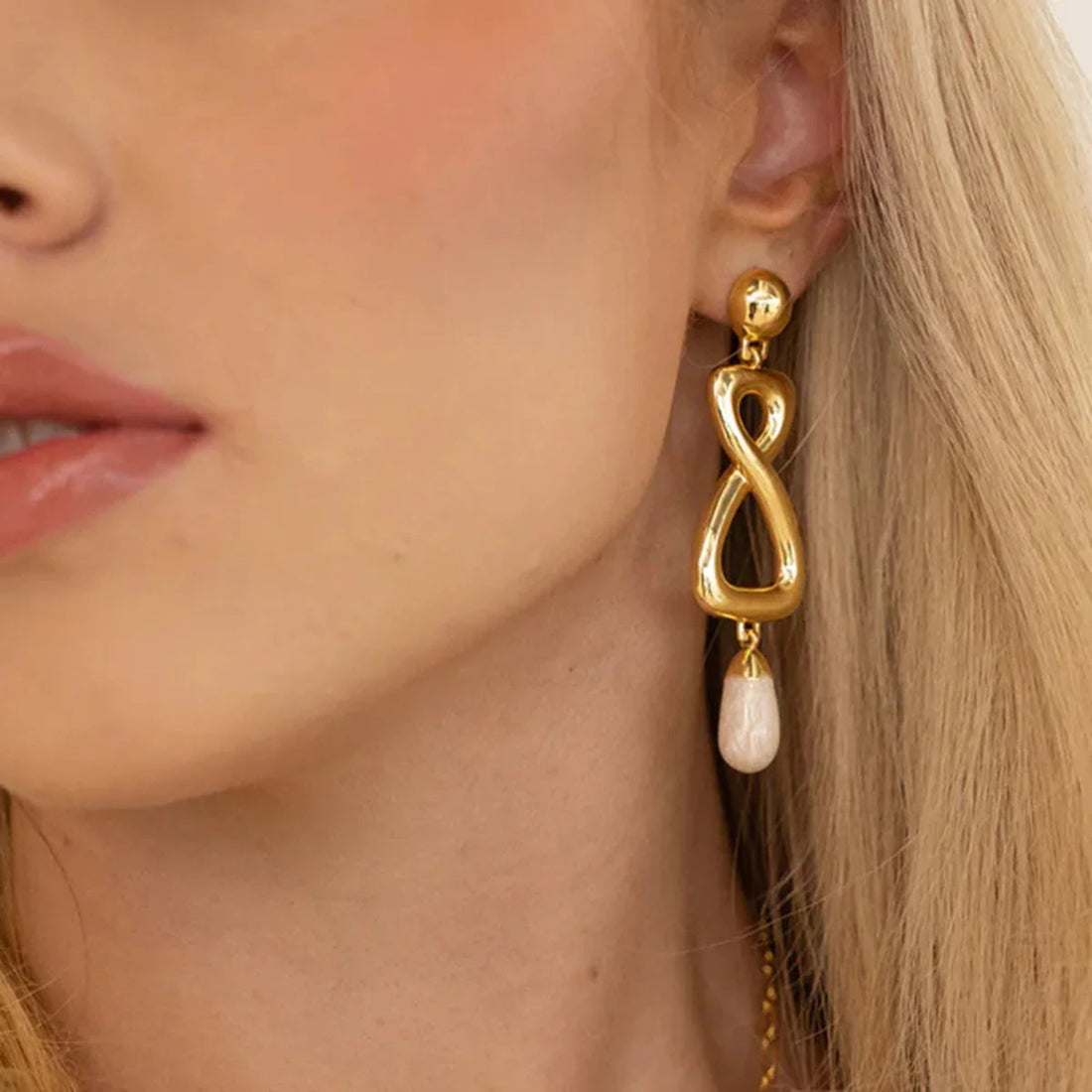 Portbou Pendientes de Perlas