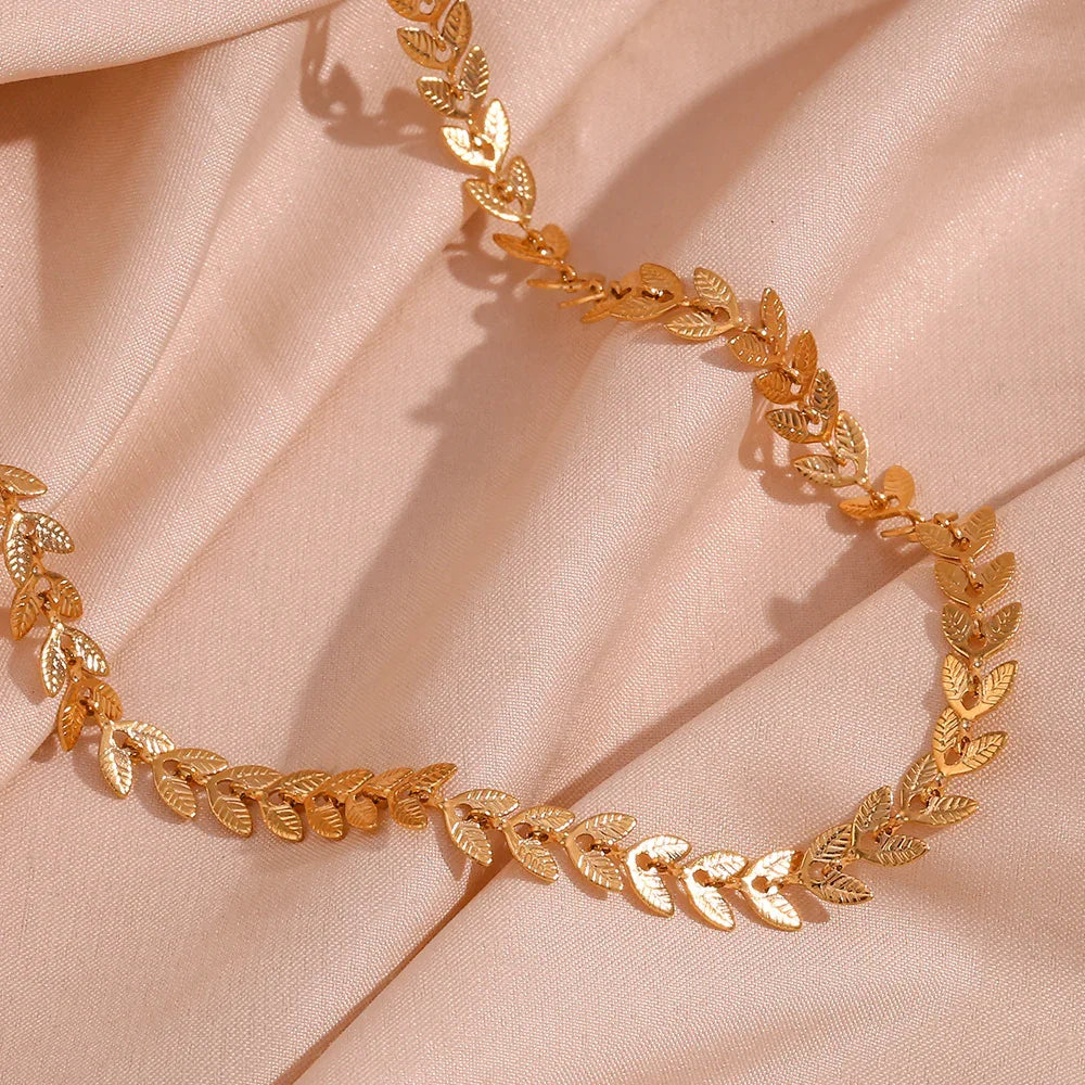 Logroño Collar Esencial