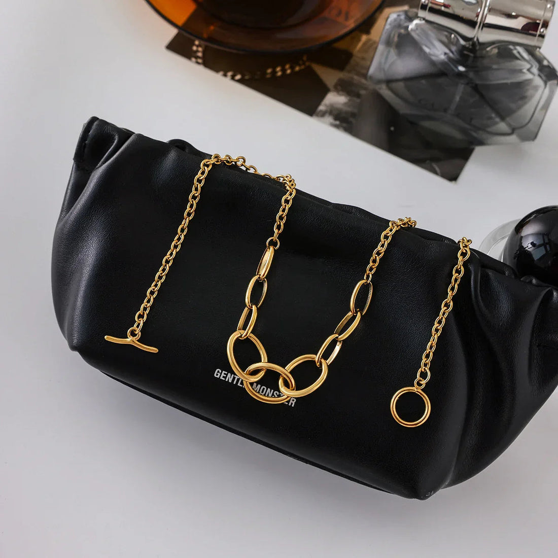 Calahorra Collar Esencial