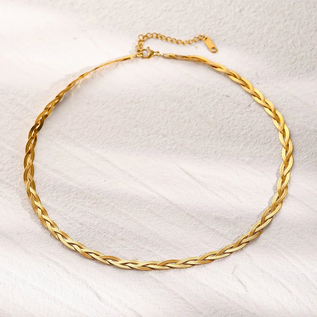 Iznájar Collar Esencial