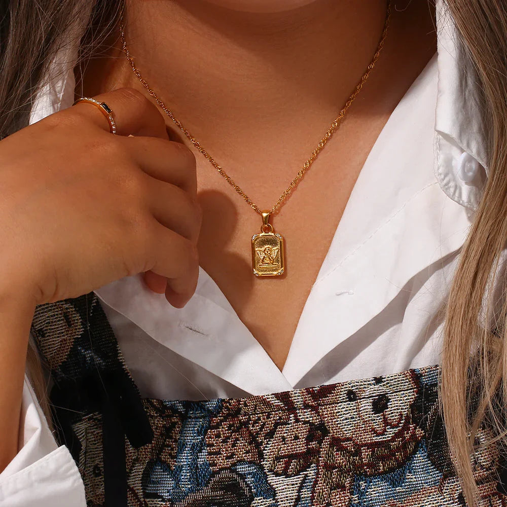Ezcaray Collar de Circonitas