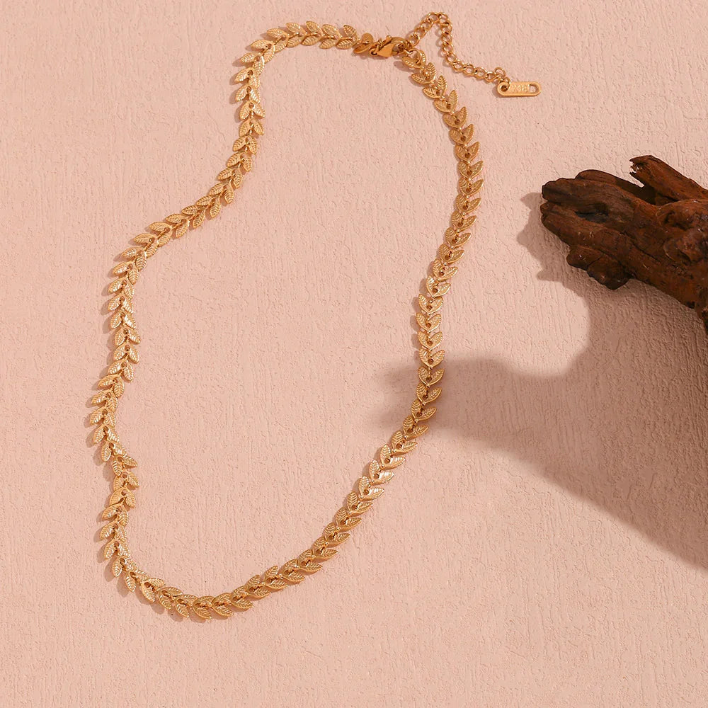 Logroño Collar Esencial