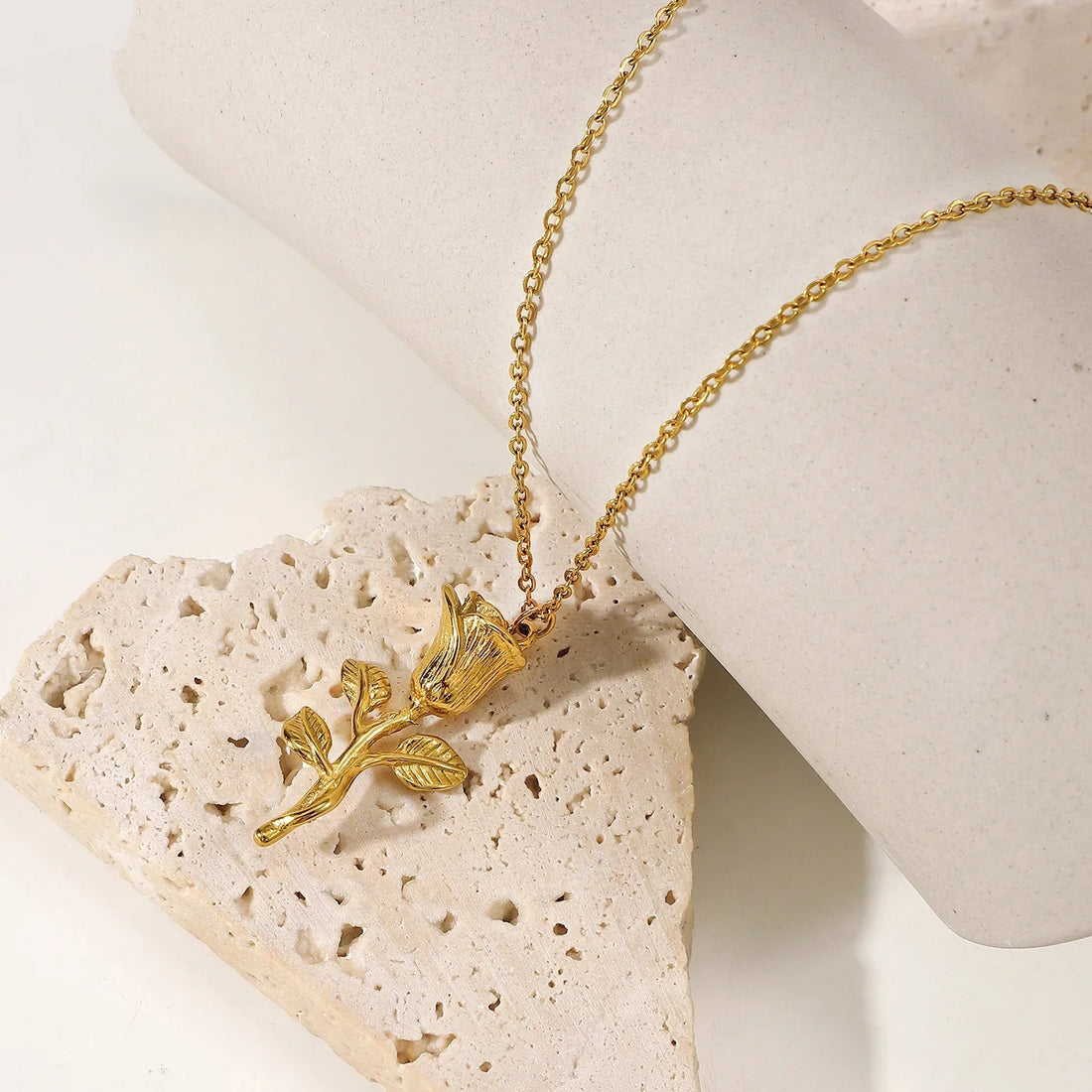 Altea Collar Esencial