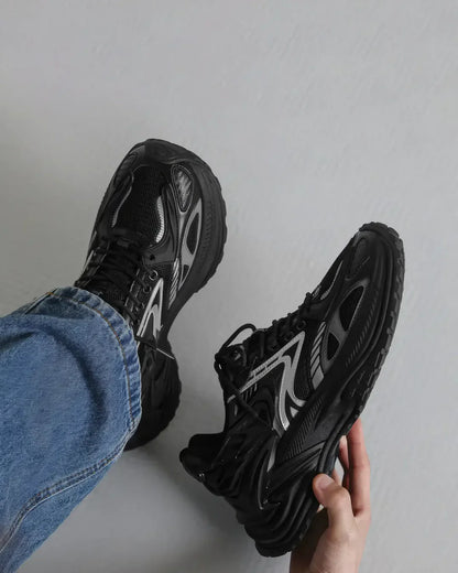 FaceronStudio - Sneakers Race