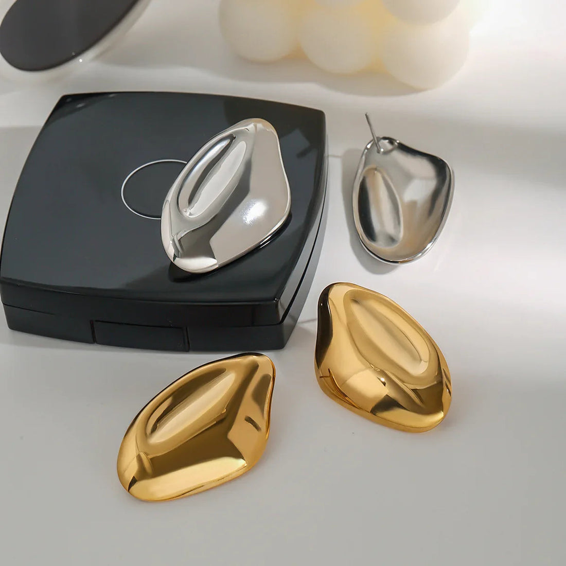 Caldetes Pendientes Esencial
