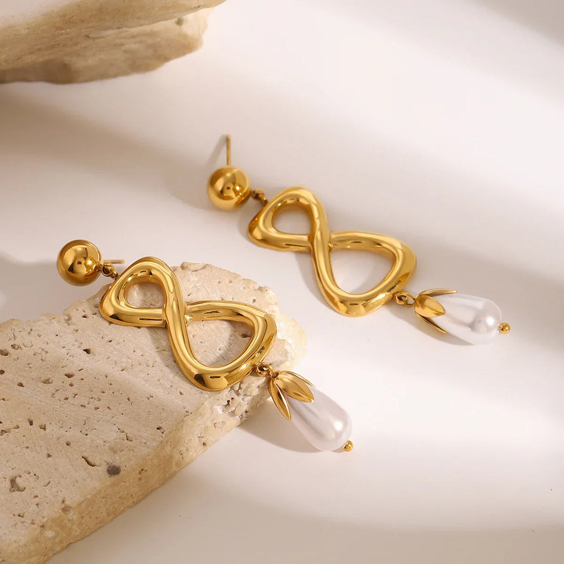 Portbou Pendientes de Perlas