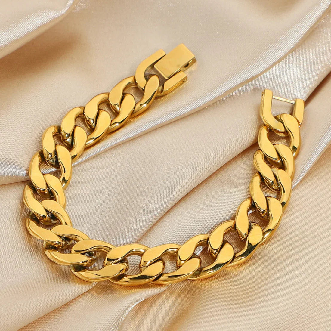 Lucena Pulsera de Cadena