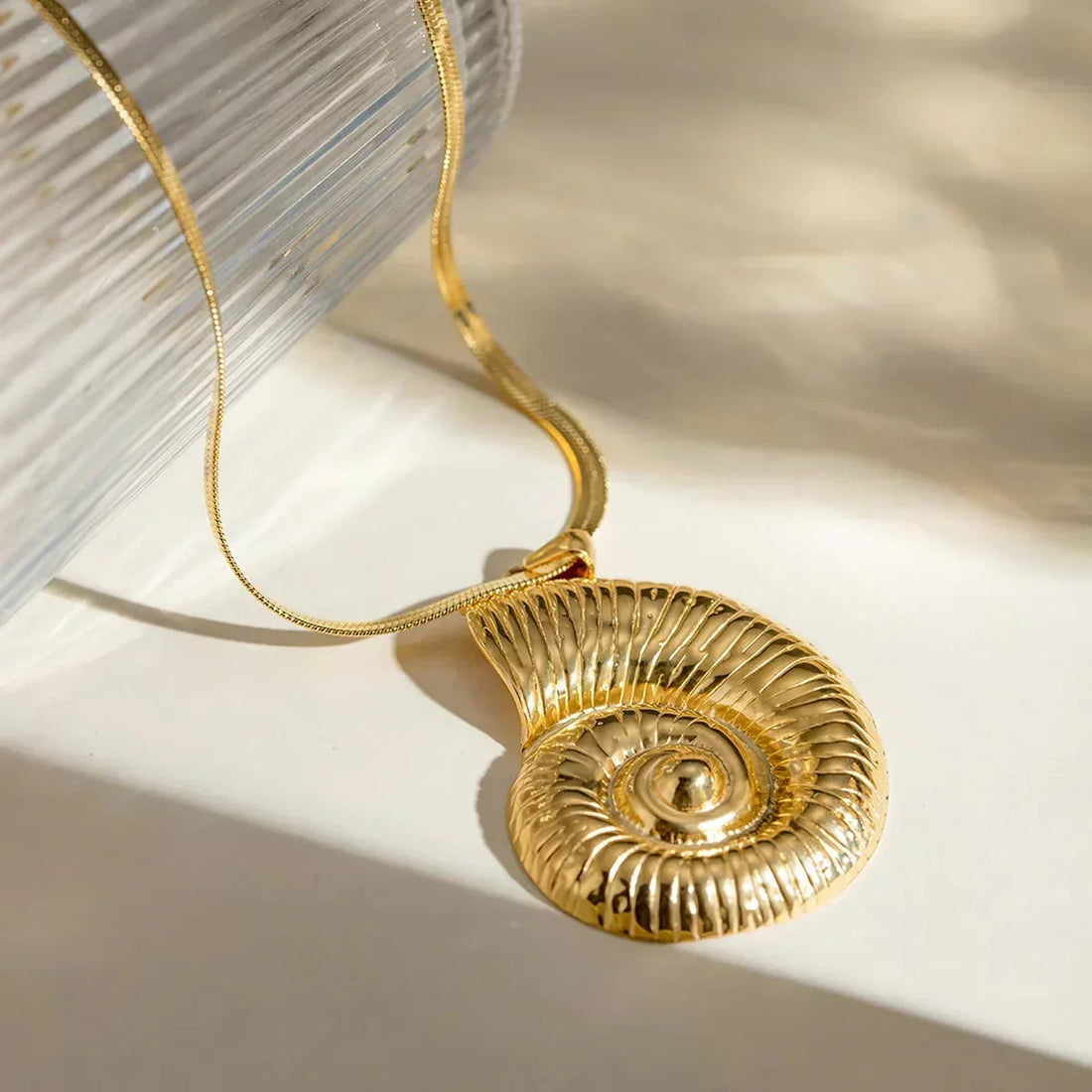 Comillas Collar Nautilus