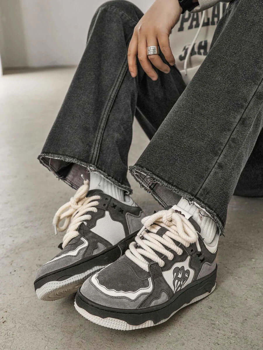 FaceronStudio - Sneakers Retro Heart