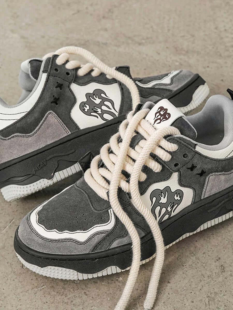 FaceronStudio - Sneakers Retro Heart
