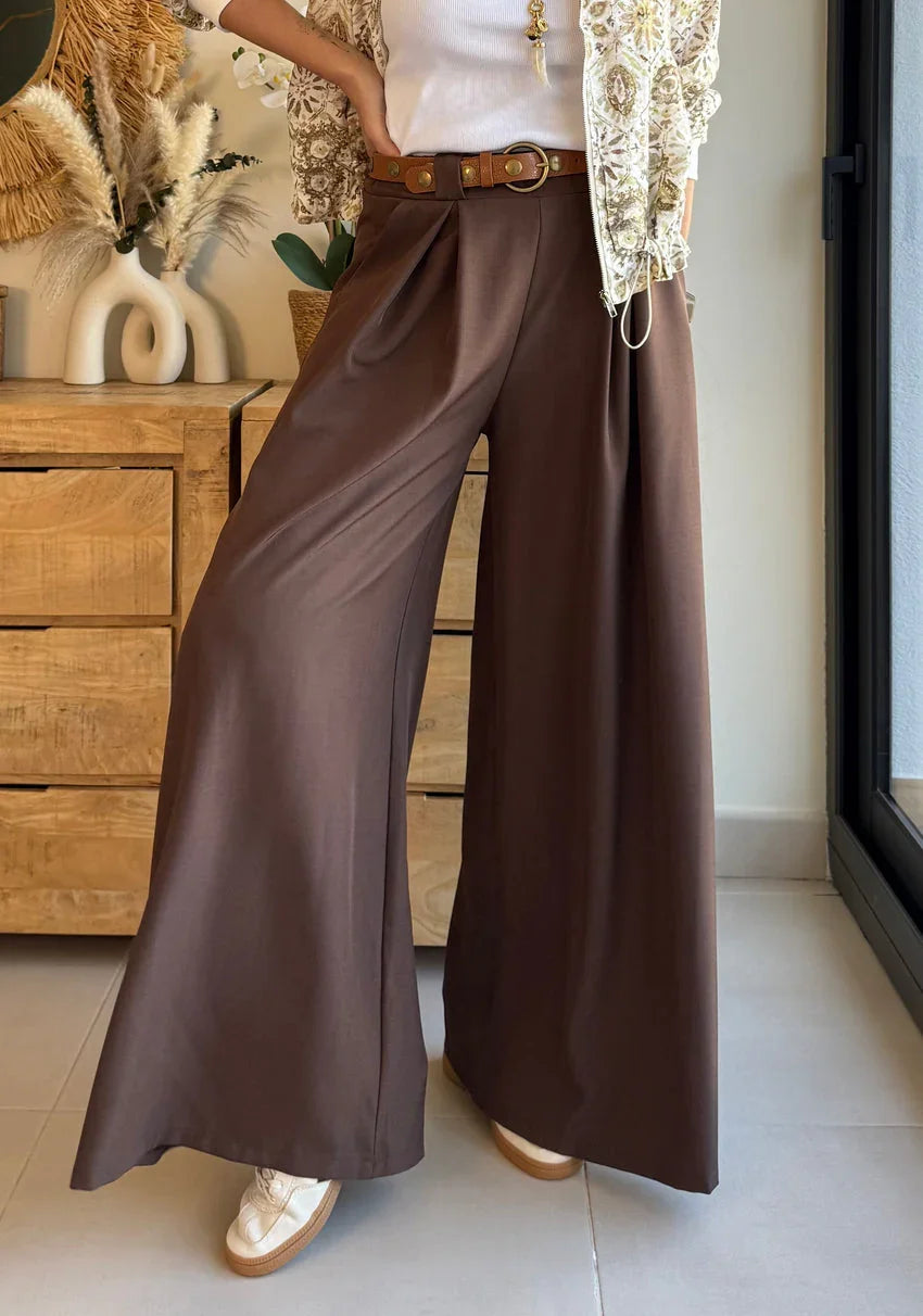 Pantalón palazzo marrón para mujer, tiro alto y pierna ancha, estilo elegante y moderno.