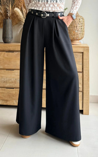 Pantalón palazzo negro de tiro alto con cinturón, estilo elegante para mujer